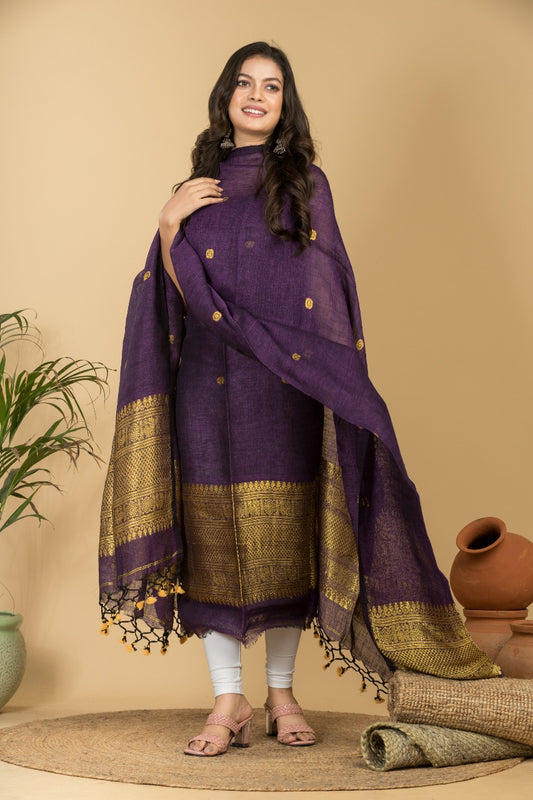 Kaveri Tissue Linen Jayshree 84 Count Madurai skirt border suit by Rihyaaz