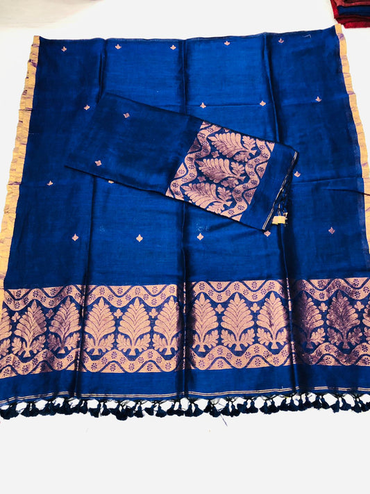 Kanchan - Premium Handwoven Linen Suit Set by Rihyaaz featuring elegant handcrafted linen fabric with traditional Indian weaving, luxury ethnic wear for festive, office, and casual occasions.