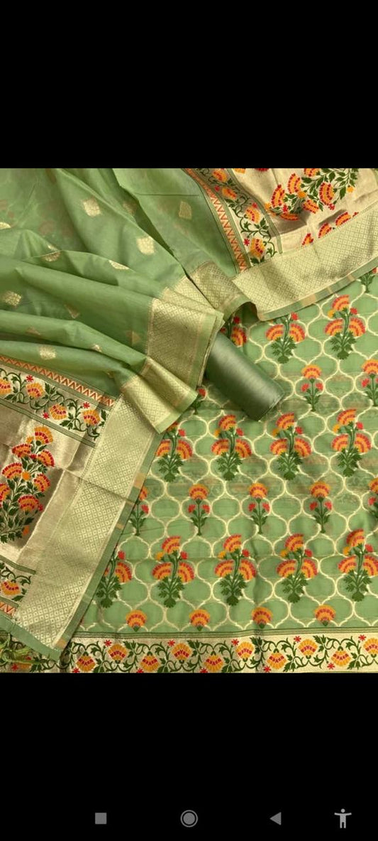 ๐๐พ๐ต๐ฒ๐ผ๐ฝ๐ช๐ท- Zari Jacquard Floral Weaved Benarasi Meenakari 3-Piece Suit