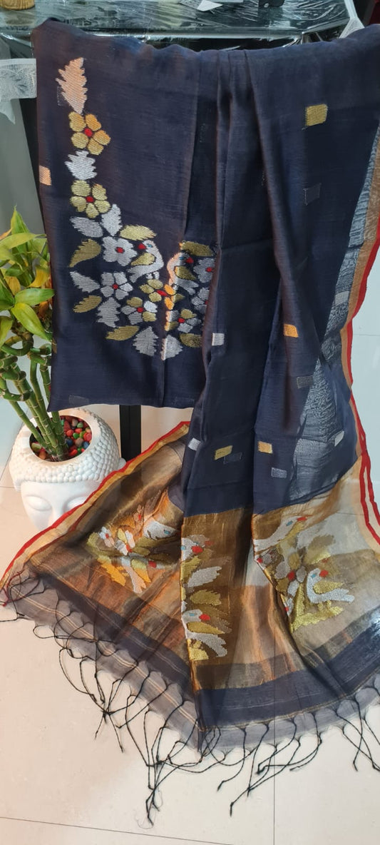 Muslin Dual Zari Weaved Jamdani Suit – Bird Motif Elegance