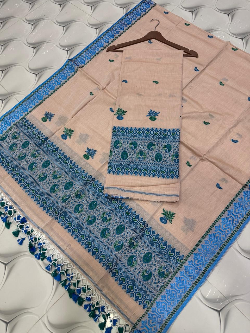 Rihyaaz Cotton Baluchuri Cotton-by-Cotton handwoven suit with 2.5 meter cotton top and 2.5 meter dupatta