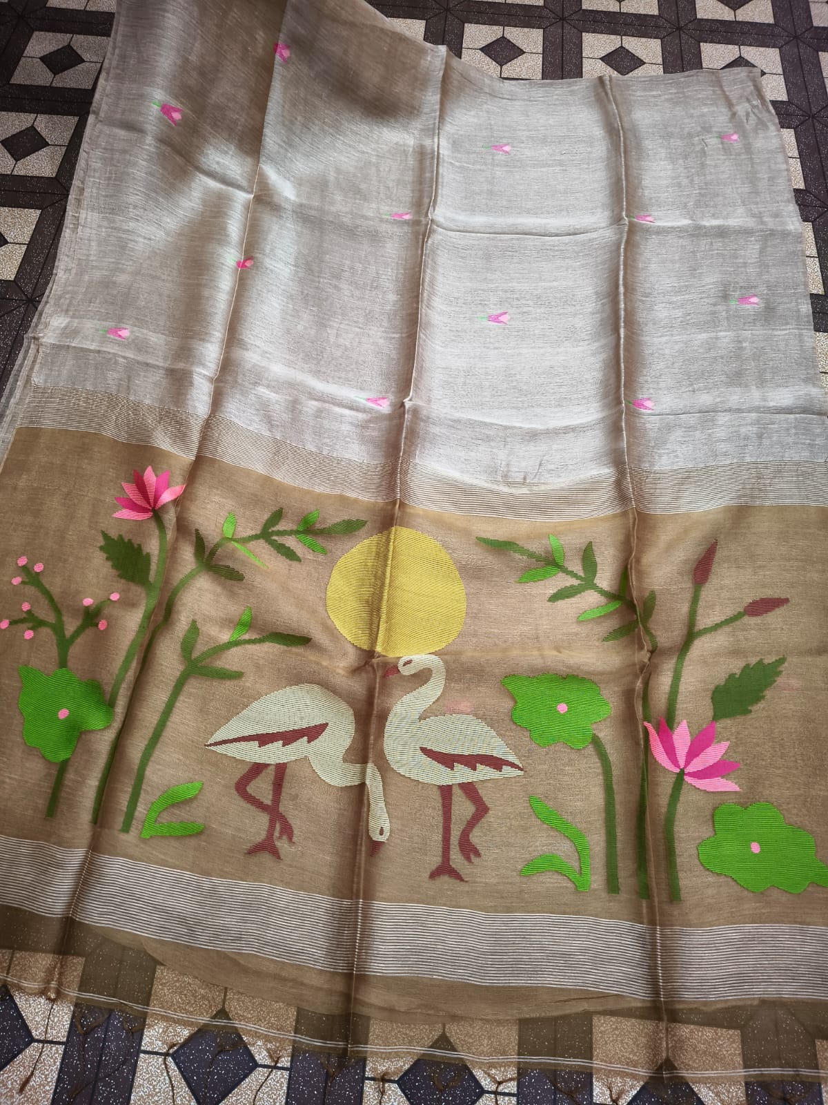 Kanika pure Jayasree silk linen saree with handwoven needlework Jamdani, pure Resham palla, all-over motifs and running blouse piece by Rihyaaz Fashions