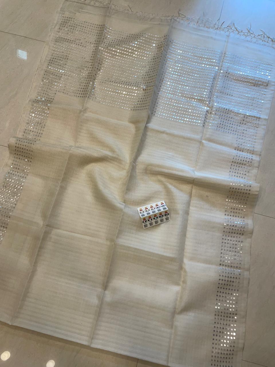 🌟 𝓒𝓱𝓪𝓶𝓪𝓴  – Authentic Pure Double-Ply Export Organic 360 Count Pocket Sequin Dye Saree | Pure Muslin Saree | By Rihyaaz