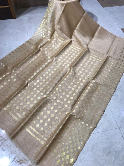 Keyalata Pure Silk Linen Diamond Weaved Handwoven Saree by Rihyaaz featuring elegant diamond weave, premium silk linen fabric, and timeless festive ethnic wear.