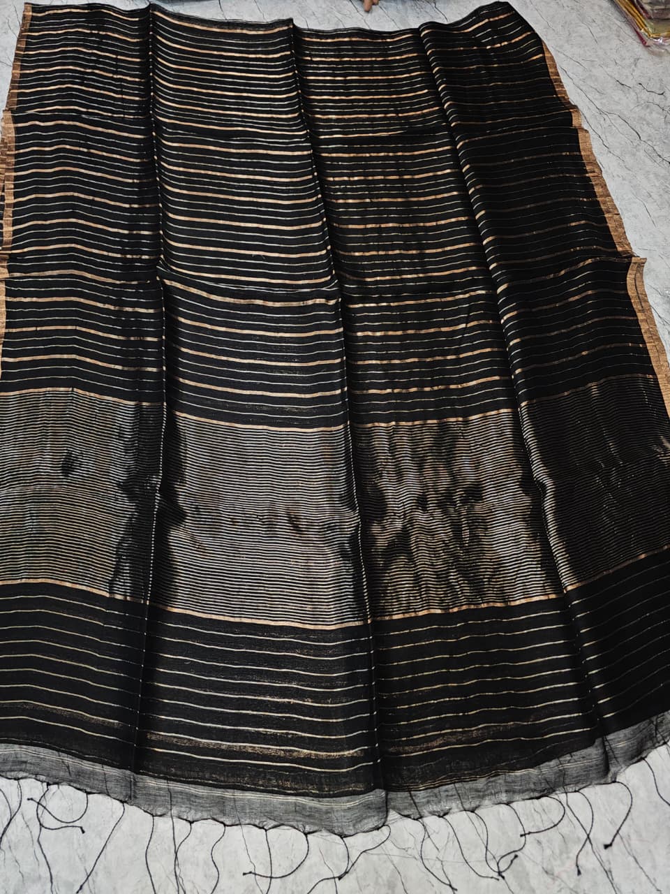Shaam Resham Dual Zari Stripe Silk Linen Saree by Rihyaaz Fashions, premium handwoven silk linen saree with elegant resham and dual zari stripe detailing.