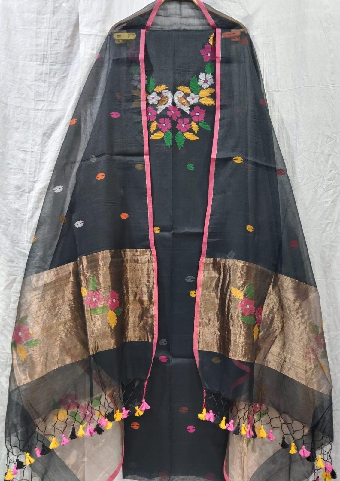 Rihyaaz Muslin Jamdani suit with matching tassel dupatta and delicate needle-weaved floral motifs.
