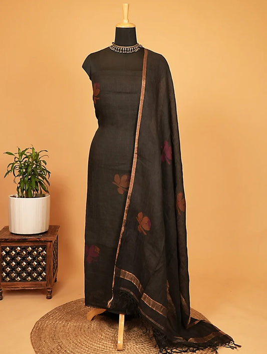 Kaash black pure Jayshree linen and 120 count linen handwoven Jamdani suit set with 3 metre kurta fabric and 2.5 metre dupatta by Rihyaaz Fashions.