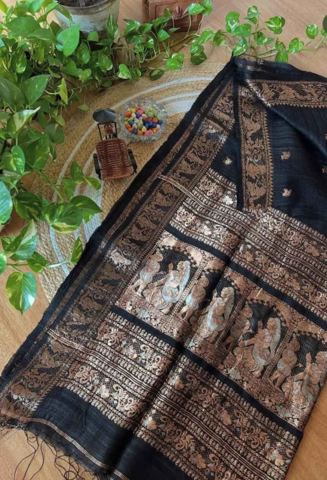 Putul - Authentic Pure Matka Handloom Baluchuri Silk Saree by Rihyaaz, Silk Mark Certified handwoven Bengal silk saree with traditional Baluchuri motifs, premium handcrafted festive and bridal ethnic wear.