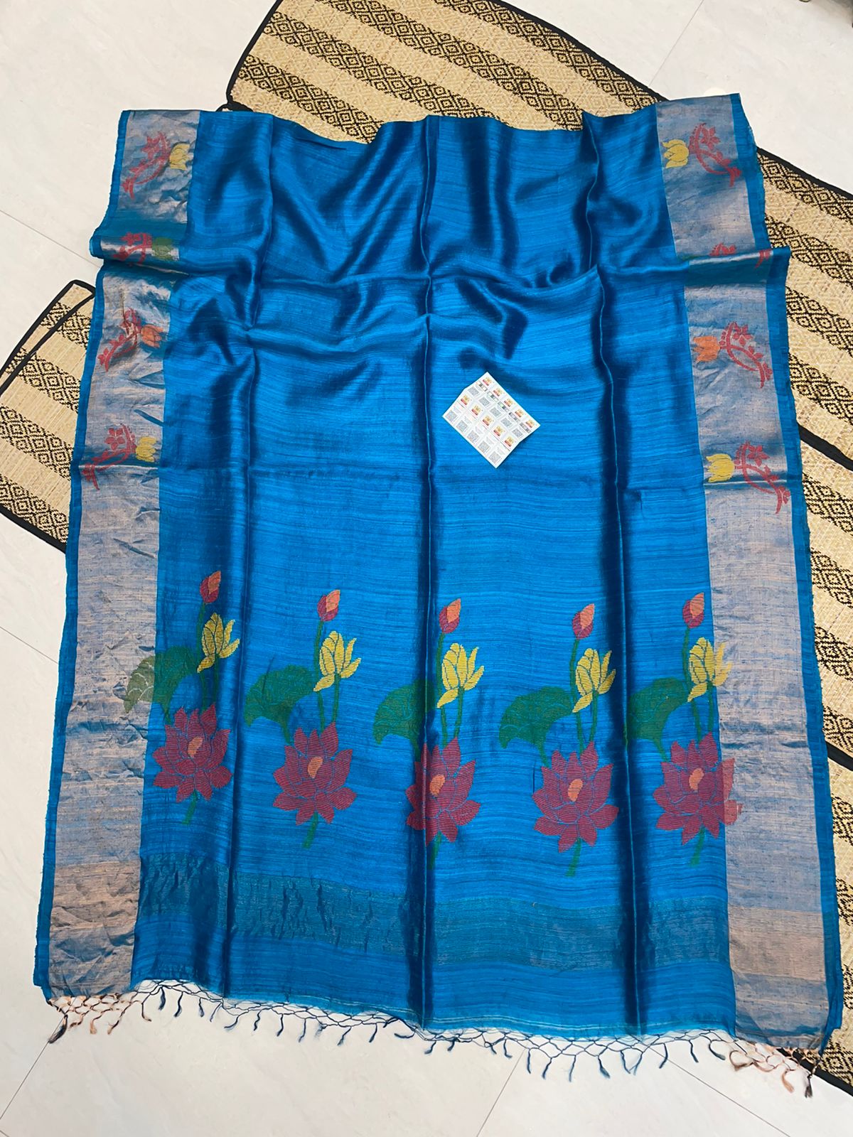 Nilot 100% pure Wash Matka Silk Jamdani saree with running blouse piece, Government Silk Mark certified | Rihyaaz
