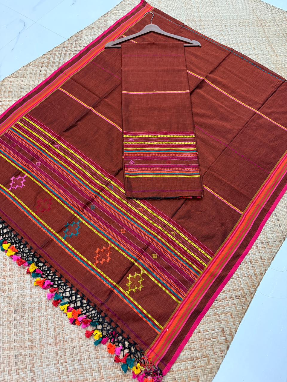 Bhujodi Jamdani pure cotton handwoven suit by Rihyaaz with 3 meter top and 2.5 meter dupatta.
