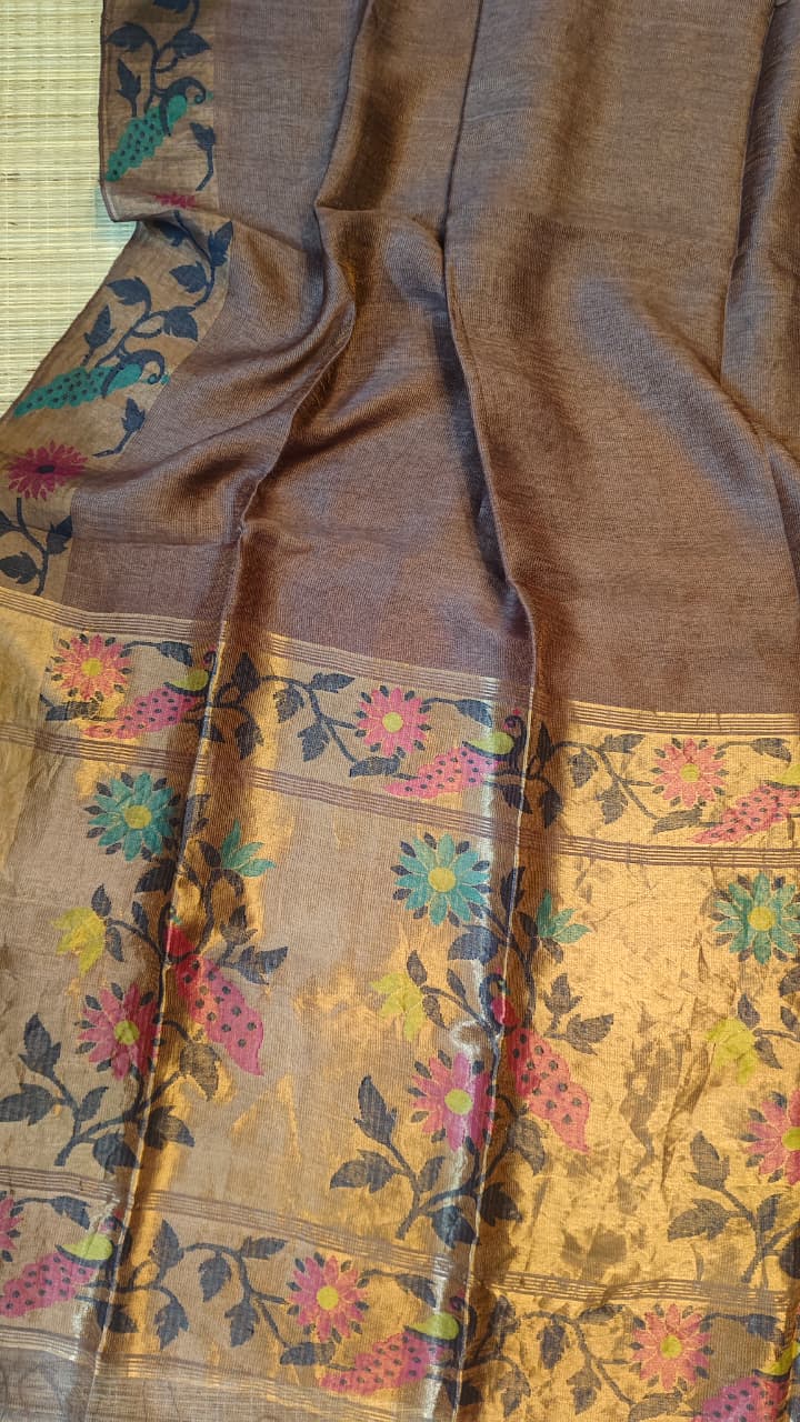 Tarang pure linen tissue Jamdani saree featuring a beautifully detailed needlework Jamdani border with floral and bird motifs, by Rihyaaz.