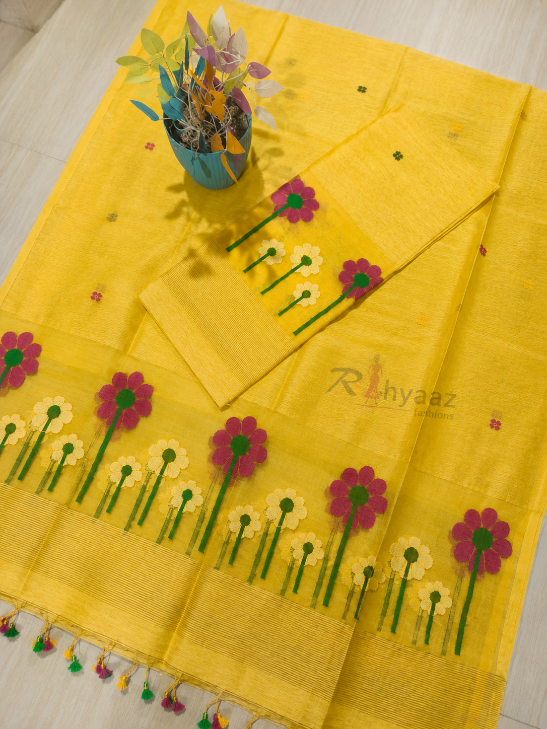 Phool - Resham Palla Silk Linen Jamdani Suit by Rihyaaz featuring handwoven Jamdani motifs, elegant resham palla, premium silk linen fabric, and timeless ethnic craftsmanship for festive and occasion wear.