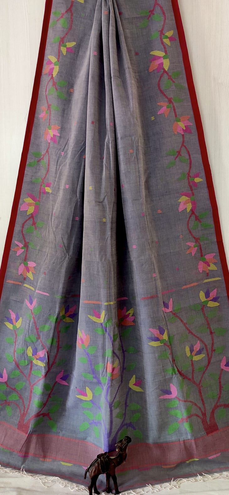 🌸 Palok – Premium Handspun Cotton Needle Work Jamdani Saree | Rihyaaz
