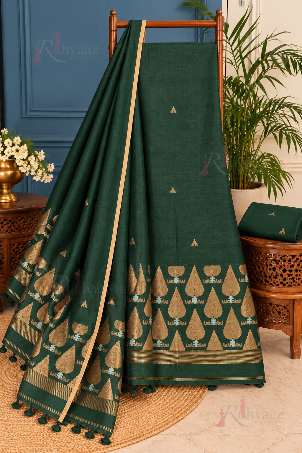 Sikha dark green premium Jayshree linen suit with heavy-woven Sona Rupa dual zari weaved Jamdani work by Rihyaaz Fashions.