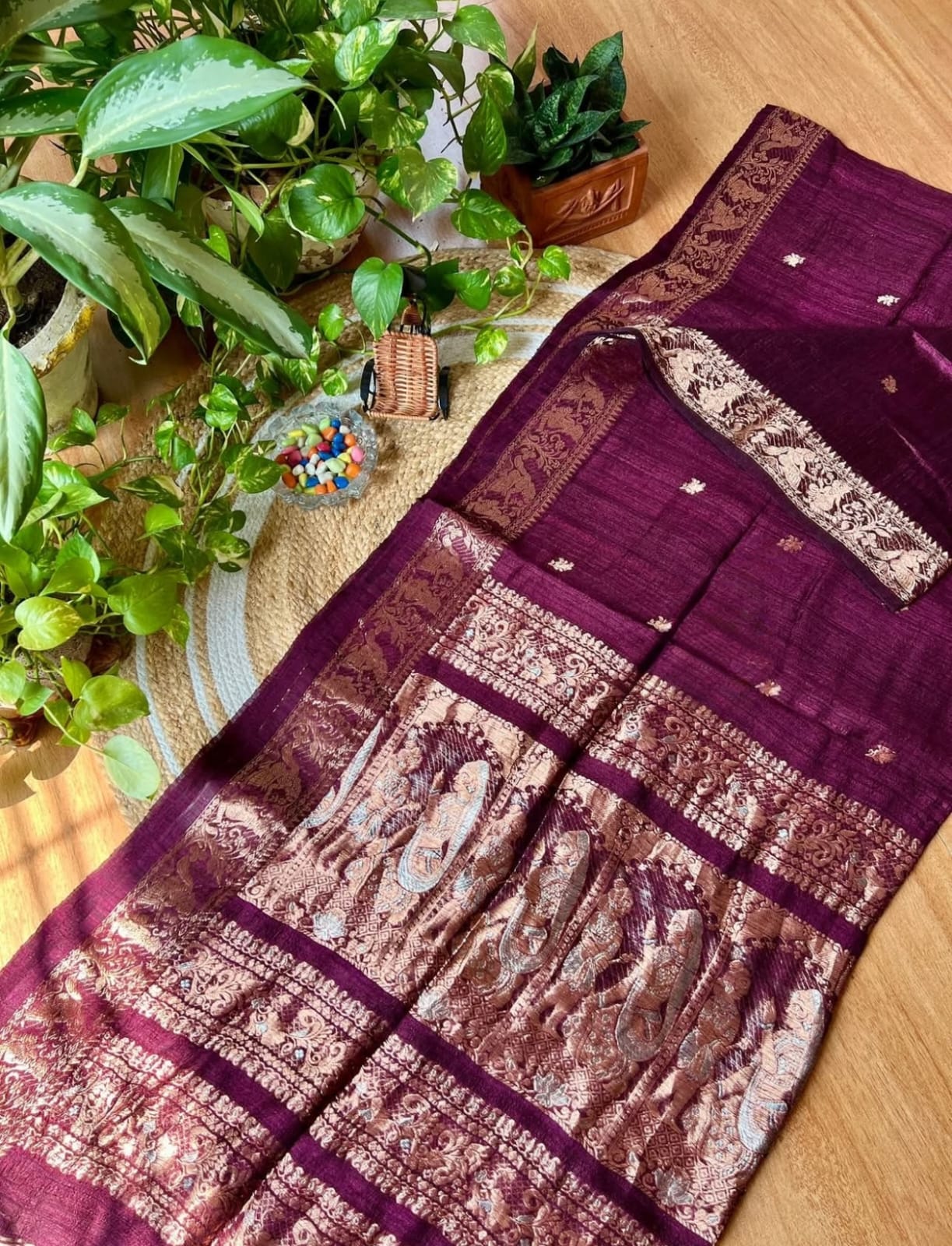 Putul - Authentic Pure Matka Handloom Baluchuri Silk Saree by Rihyaaz, Silk Mark Certified handwoven Bengal silk saree with traditional Baluchuri motifs, premium handcrafted festive and bridal ethnic wear.