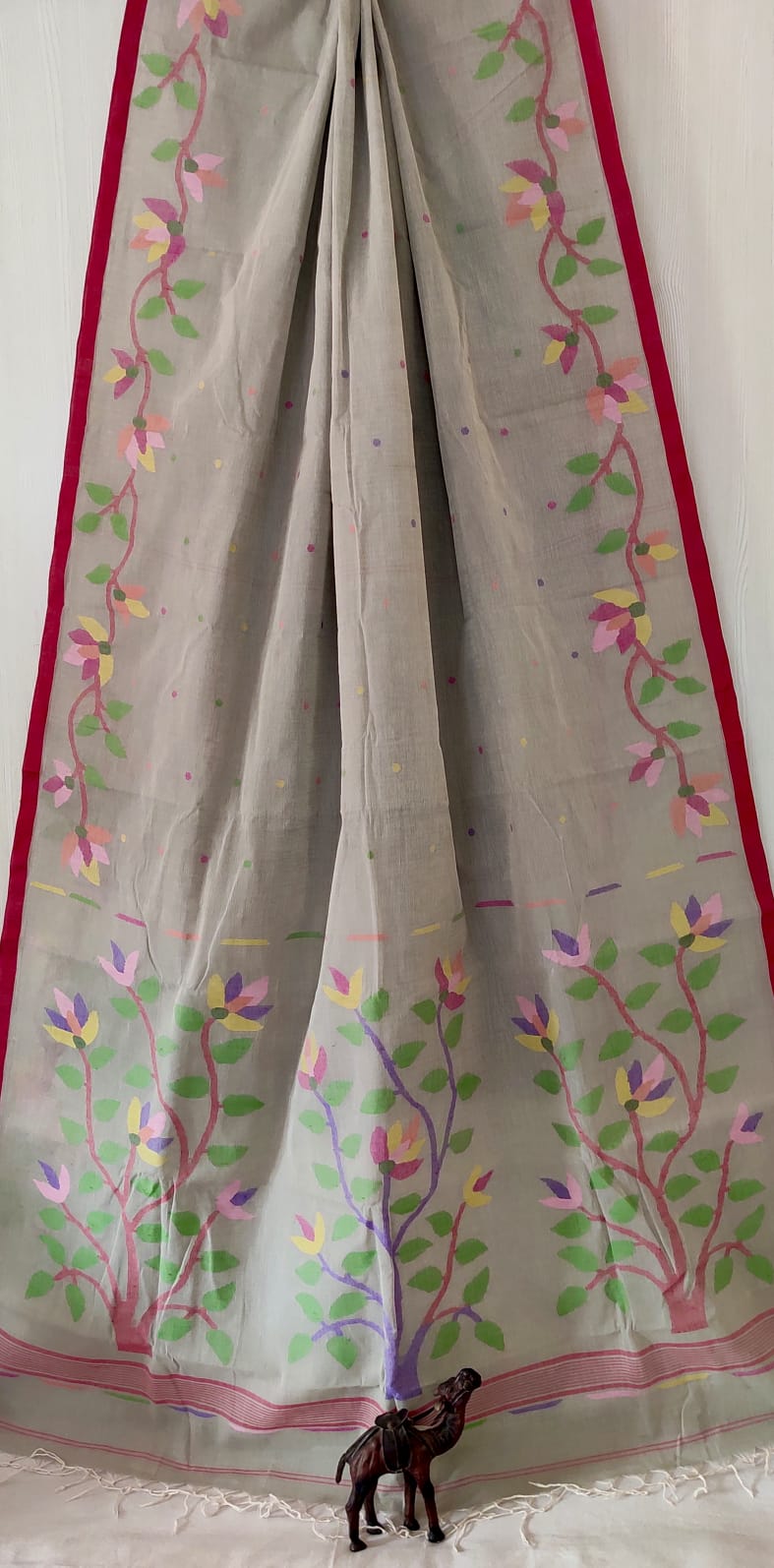 🌸 Palok – Premium Handspun Cotton Needle Work Jamdani Saree | Rihyaaz