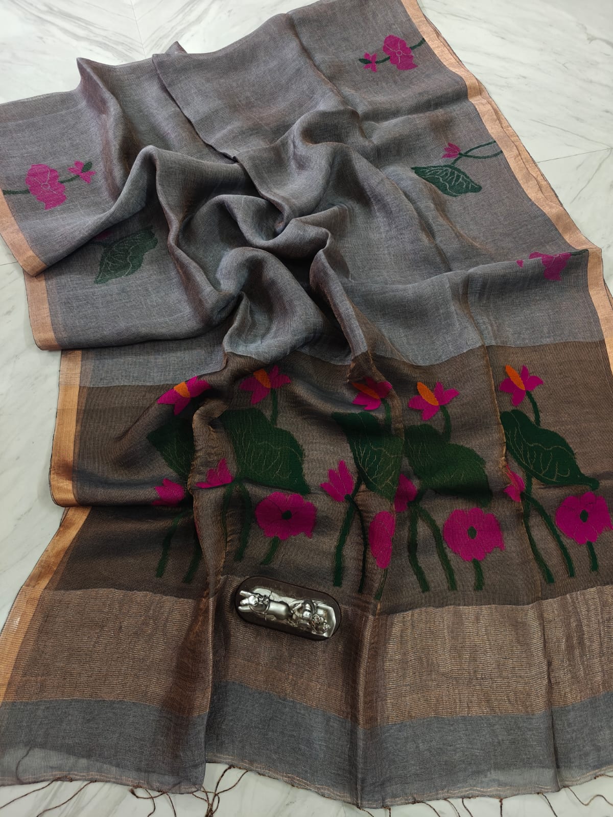 Muslin Silk linen floral motifs zari weaved Needle work jamdani saree by Rihyaaz 