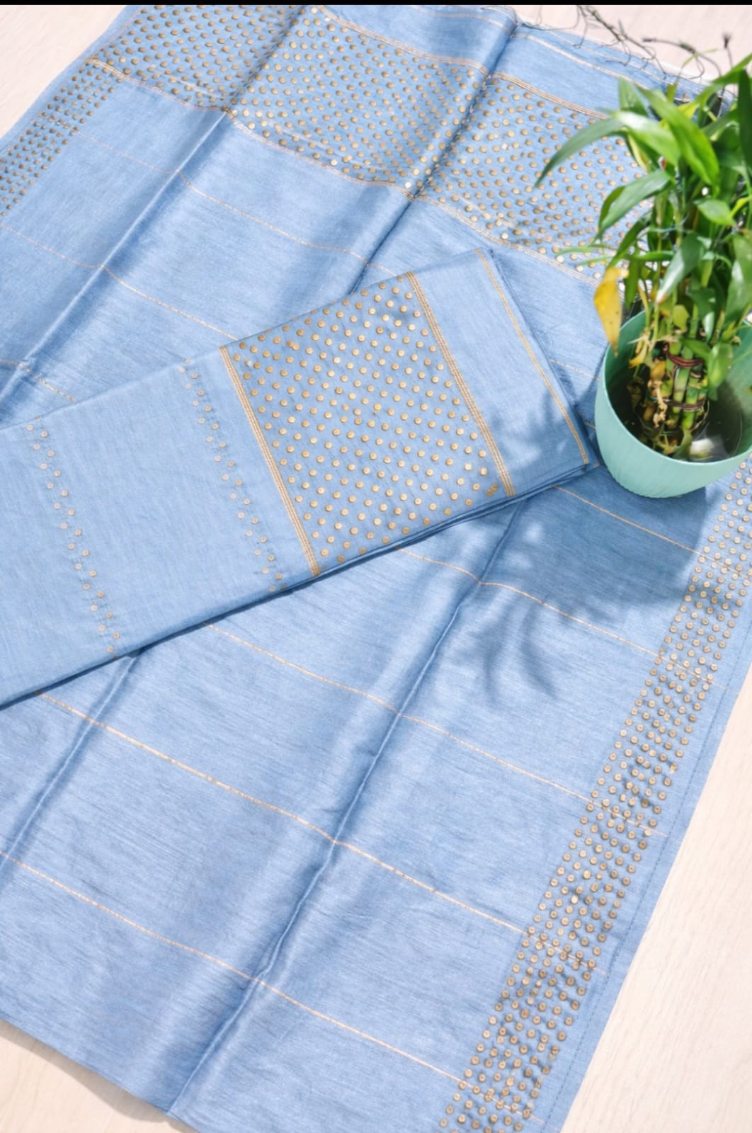 Ira new handwoven Silk Linen Jamdani suit set with 3 meter top and 2.5 meter dupatta featuring elegant net tassel detailing by Rihyaaz.