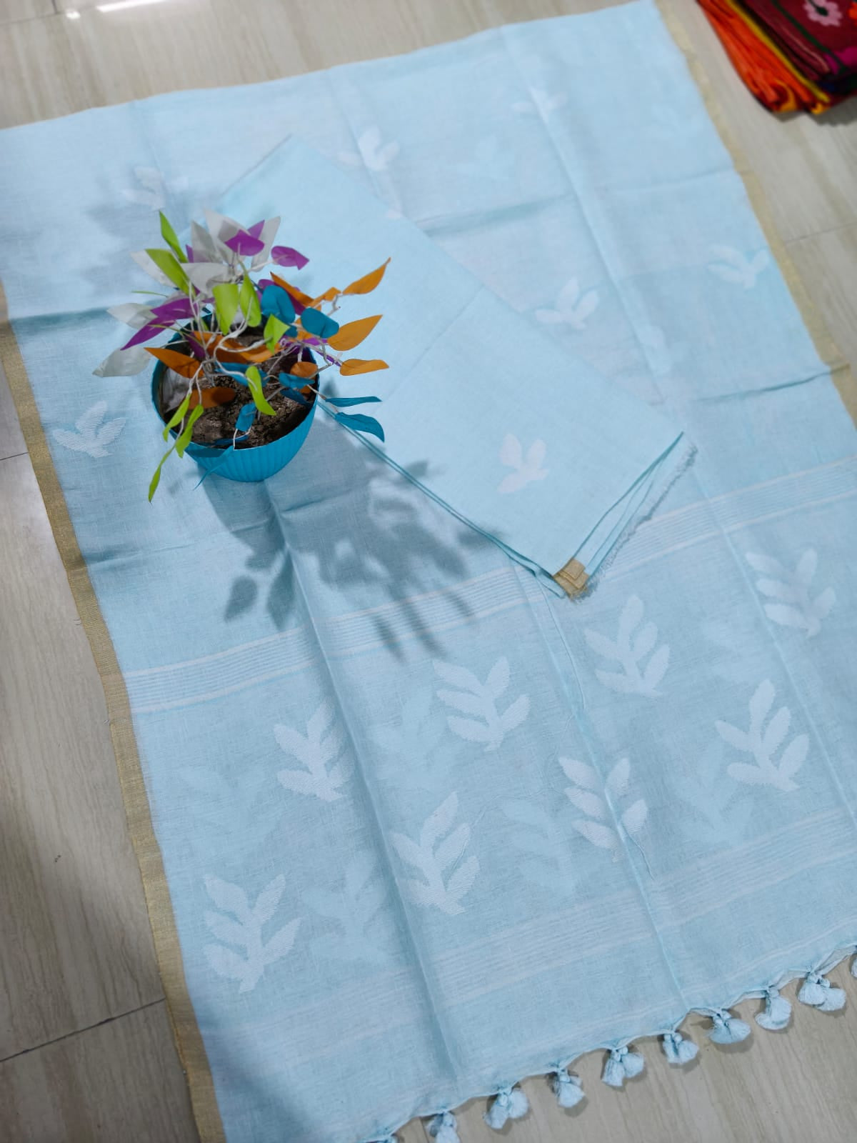 Tista Silk Linen Jamdani suit with needle-weaved leaf motifs and dupatta by Rihyaaz