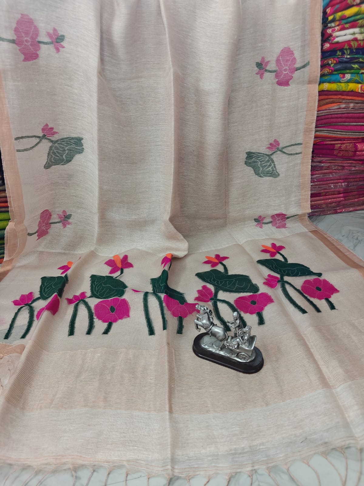 Muslin Silk linen floral motifs zari weaved Needle work jamdani saree by Rihyaaz 