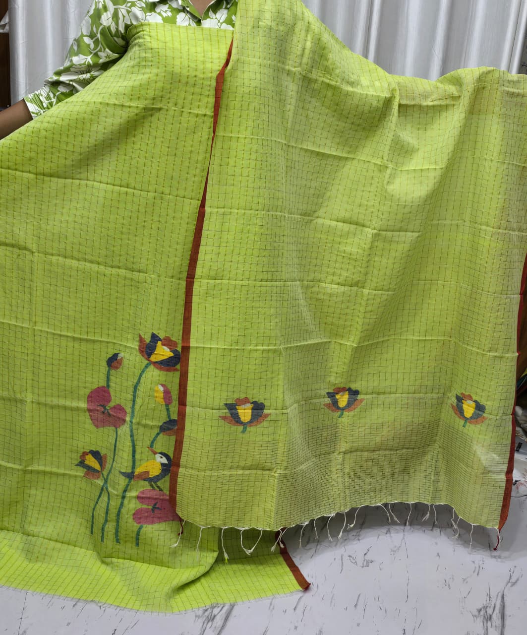 Arvi Mul Cotton checkered Needle Weaved Lotus Motif Jamdani suit with daman work and detailed dupatta by Rihyaaz