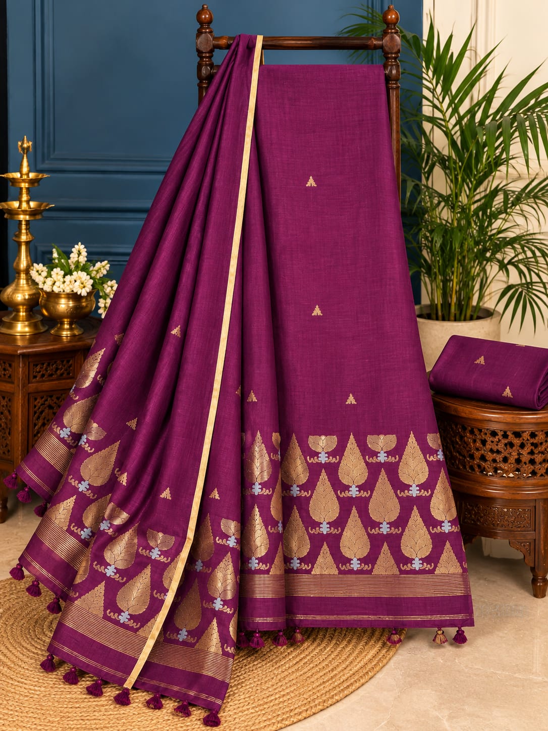 Sikha magenta premium Jayshree linen suit with heavy-woven Sona Rupa dual zari weaved Jamdani work by Rihyaaz Fashions.