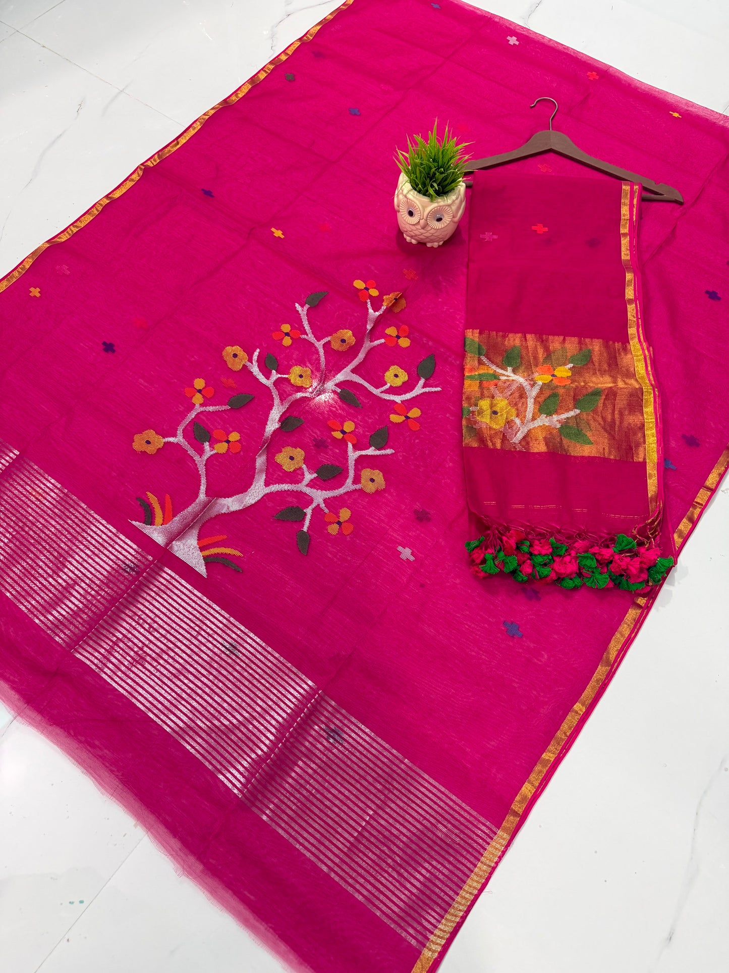 ⚜️ Muslin Jamdani Handwoven Suits with Tasselled Dupatta | Rihyaaz