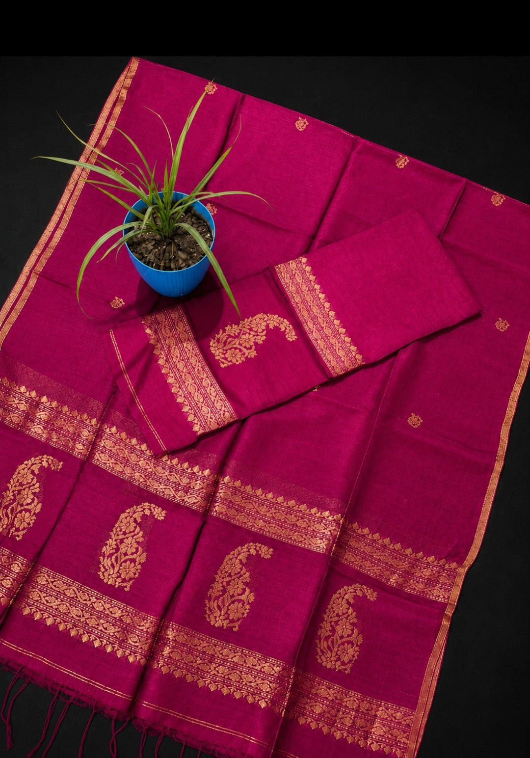 Mahira Silk Linen Kadhuwa Banarasi Weaving Suit by Rihyaaz featuring luxurious traditional Banarasi weaving, premium silk linen fabric, elegant ethnic wear for weddings, festive occasions, and celebrations.