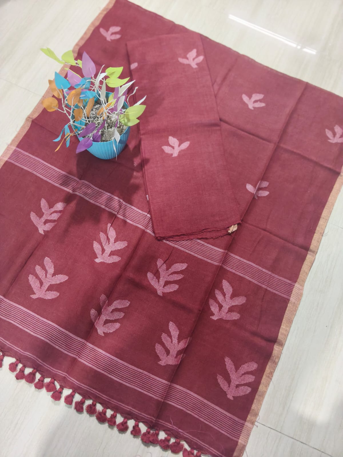 Tista Silk Linen Jamdani suit with needle-weaved leaf motifs and dupatta by Rihyaaz