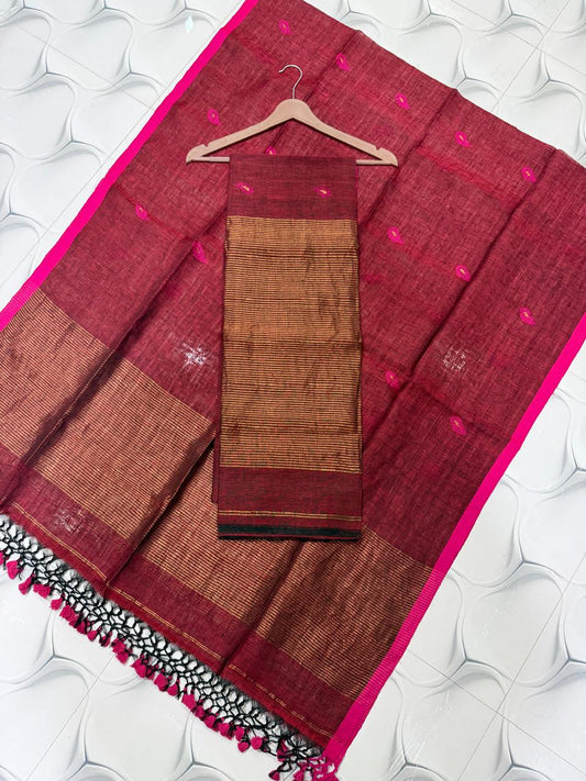 Nethra linen zari patta Jamdani suit by Rihyaaz, featuring a refined linen texture, delicate zari patta detailing and elegant traditional Jamdani craftsmanship.