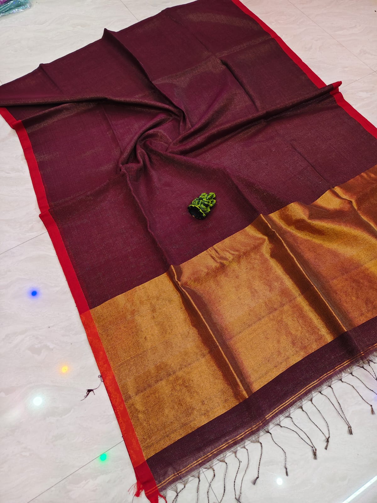 Premium Silk Linen Saree by RIHYAAZ, available in multiple colours with elegant drape and running blouse piece