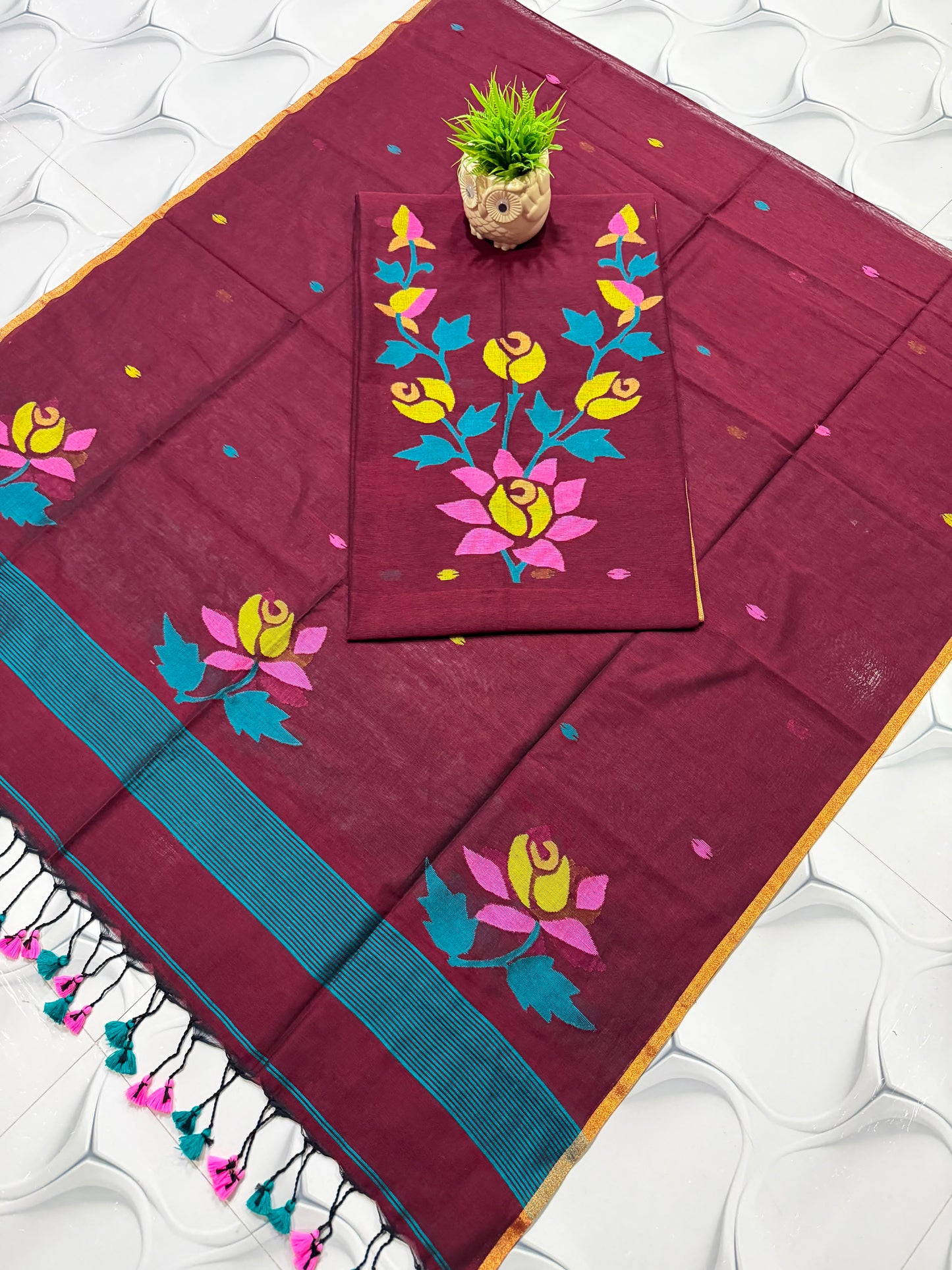Maroon Pure cotton Jamdani suit set with 2.5 meter cotton top and 2.5 meter dupatta, featuring traditional Jamdani weaving and elegant ethnic design by Rihyaaz.