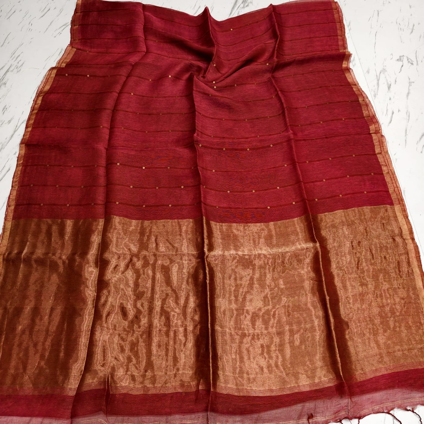 Nakshi Tissue Palla Resham Sequin Weaved Matka Saree by Rihyaaz, featuring elegant traditional weaving and luxurious tissue palla detailing.