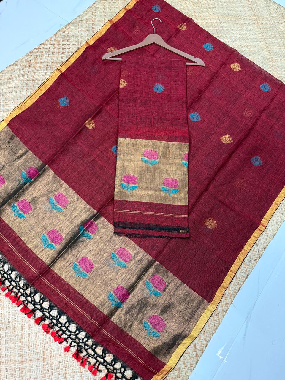 Rihyaaz Zul Zari Patta linen suit set with matching dupatta, showcasing elegant zari detailing and traditional Indian handloom-inspired craftsmansh