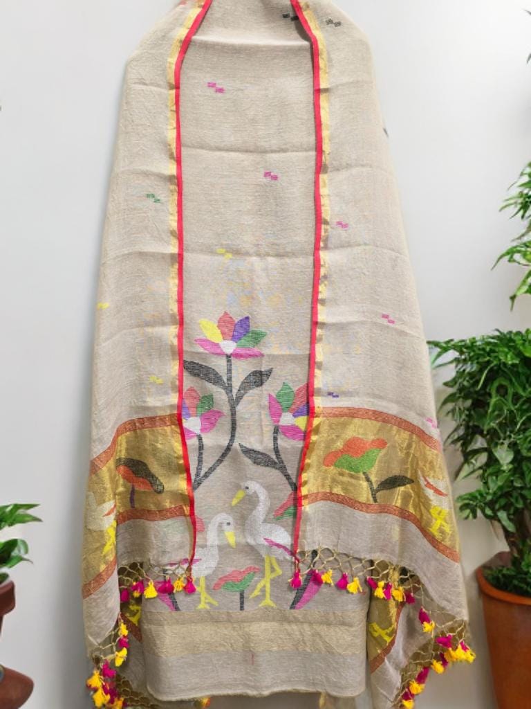 Kora Jayshree pure linen handwoven Jamdani kurti and dupatta set by Rihyaaz, featuring premium-quality traditional Indian handloom weaving.