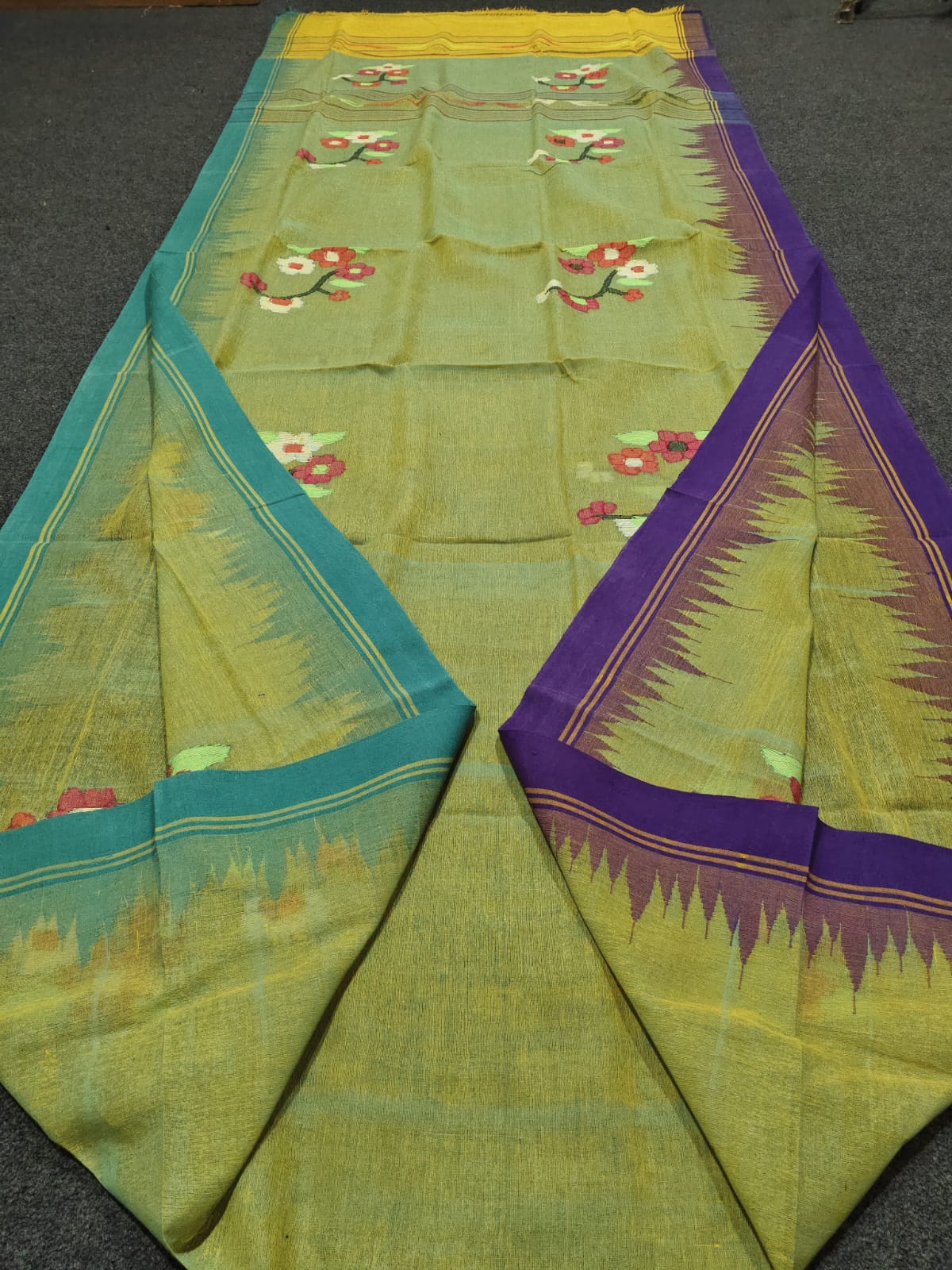 Moirangphee cotton handloom saree by Rihyaaz, showcasing traditional Indian weaving craftsmanship and elegant ethnic design