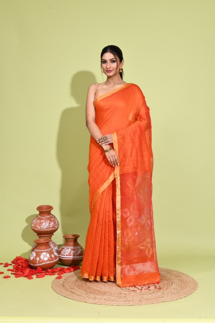 Mogra Dual Tone Matka Silk Saree with Resham and Zari Floral Aanchal by Rihyaaz in premium handcrafted Indian ethnic weave.