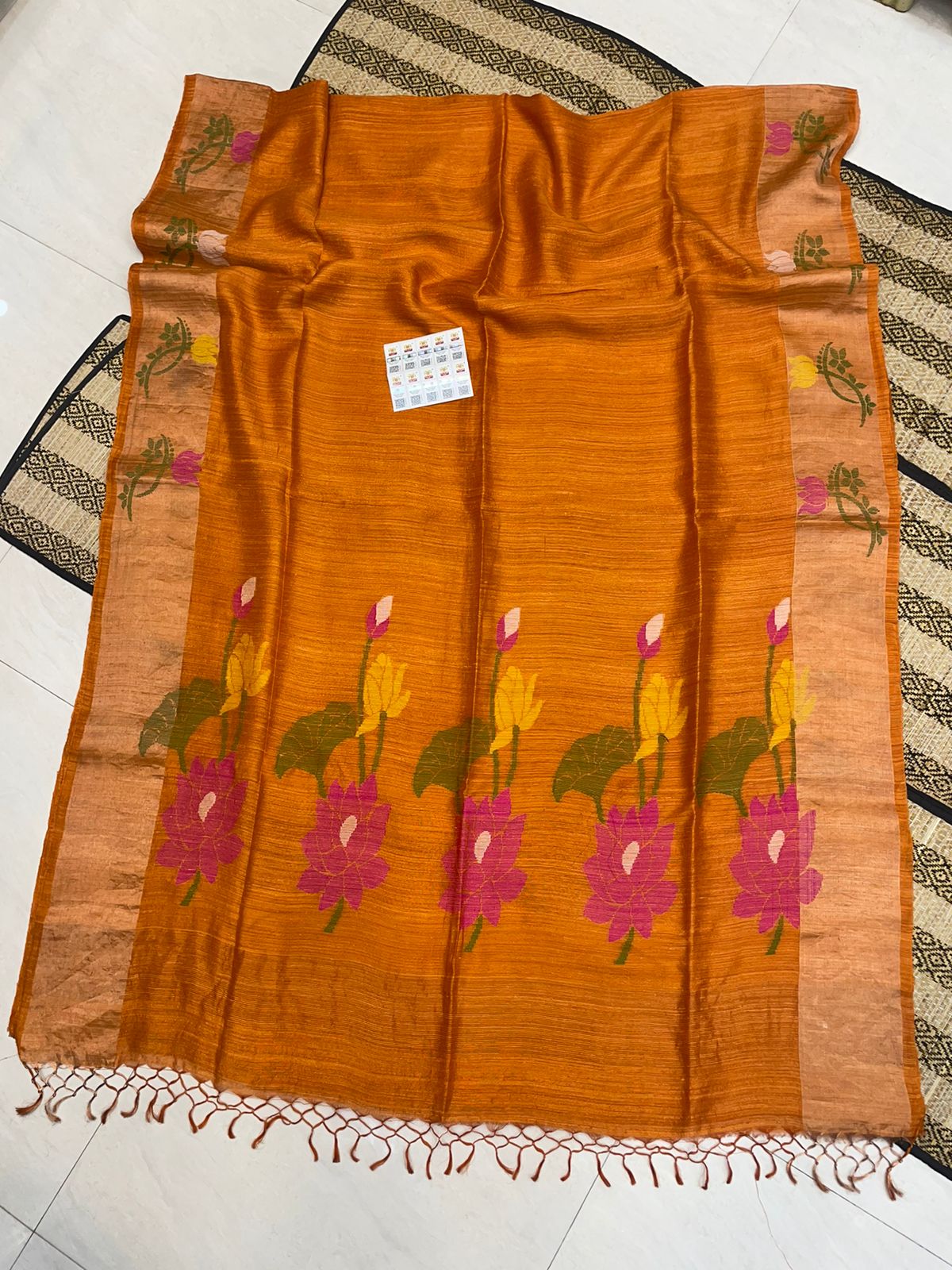 Nilot 100% pure Wash Matka Silk Jamdani saree with running blouse piece, Government Silk Mark certified | Rihyaaz