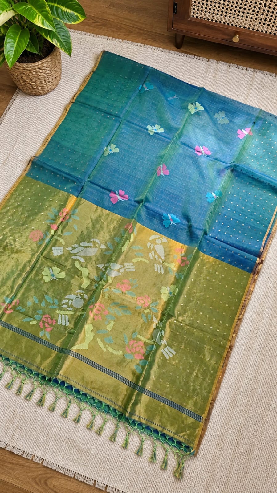Titli by Rihyaaz – Beautiful muslin Paithani style needle work Jamdani saree with delicate sequins work and matching blouse piece, handcrafted for festive and occasion wear.