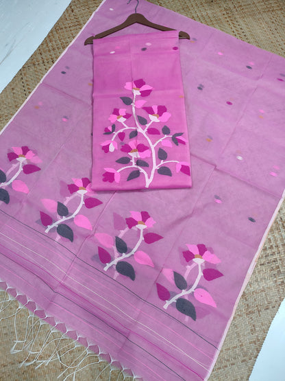 Bethuya Jamdani handwoven suit set by Rihyaaz, crafted in premium Muslin fabric with a beautifully designed 2.5-meter designer dupatta and 2.5-meter top.
