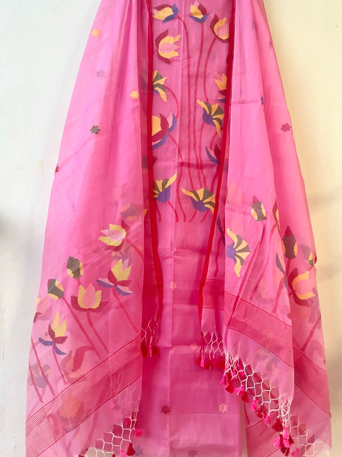 Padma Muslin weaved lotus motif cotton jamdani suit with tassel dupatta by Rihyaaz