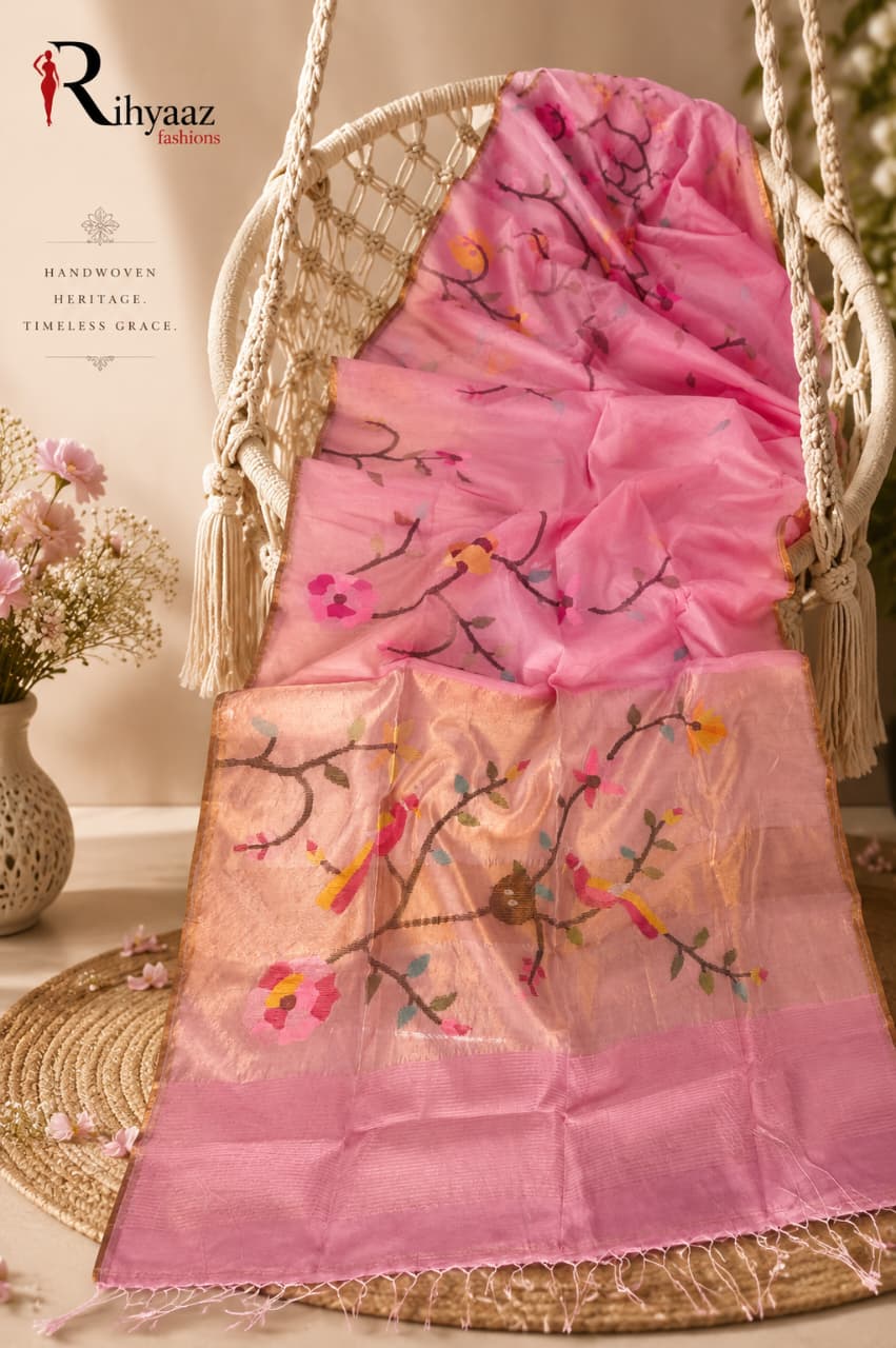 Anushua pink Muslin Silk Paithani Palla Jamdani saree with intricate floral and bird weave by Rihyaaz.