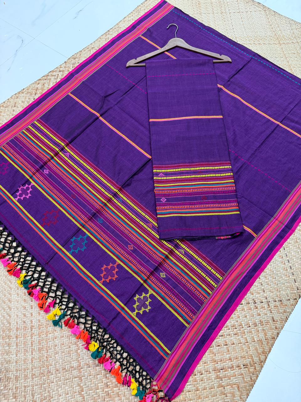 Bhujodi Jamdani pure cotton handwoven suit by Rihyaaz with 3 meter top and 2.5 meter dupatta.
