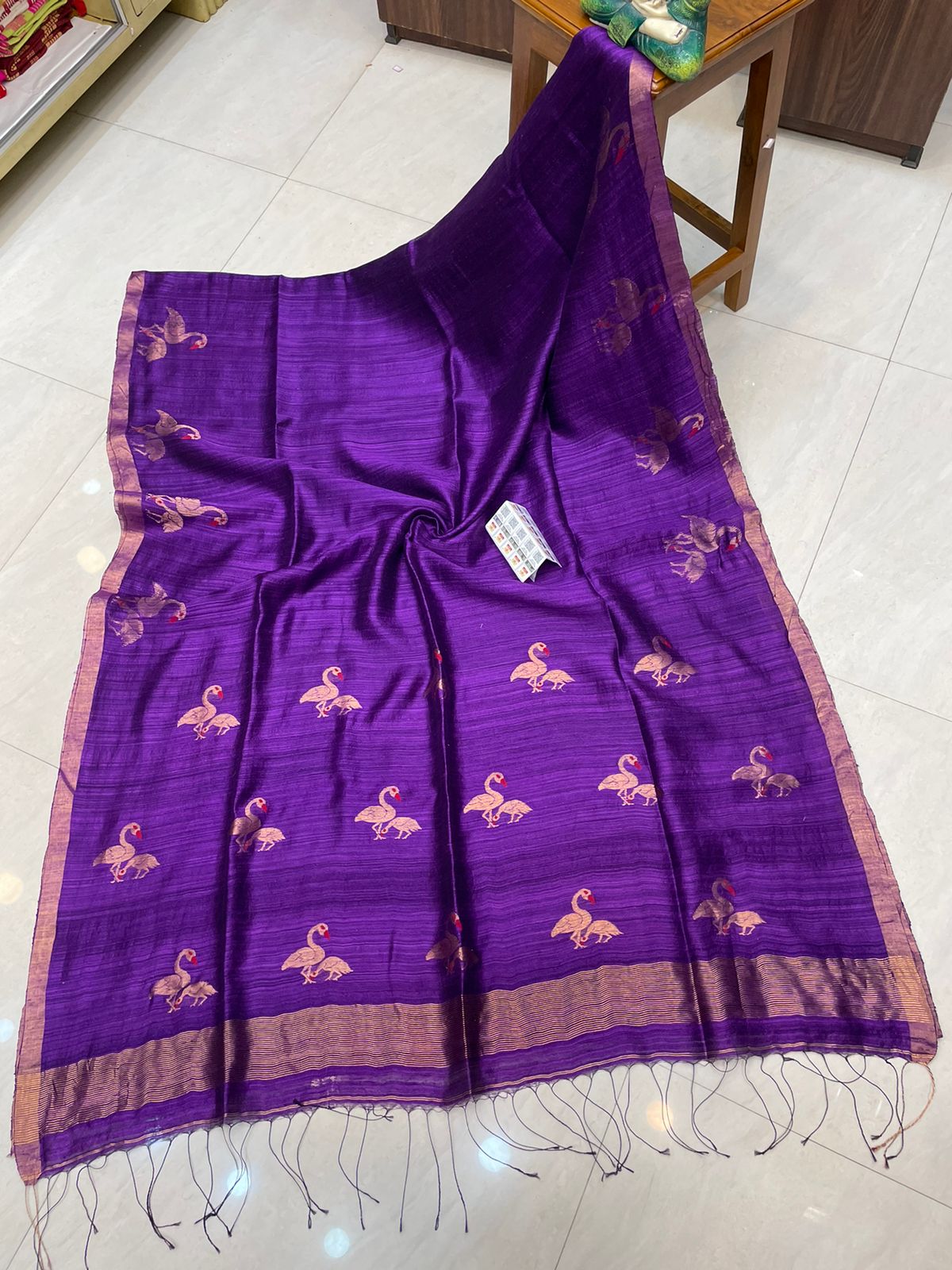 Stork dual zari silk Matka saree by Rihyaaz featuring rich handwoven texture and elegant traditional zari detailing.