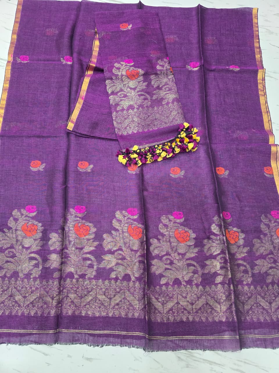 Linen zari weaved Jamdani suit with dupatta by Rihyaaz, showcasing elegant handwoven traditional craftsmanship and contemporary ethnic styling.