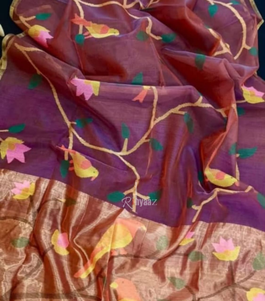 Shakuntala Muslin bird motif all-over weaved jamdani saree with paithani palla by Rihyaaz