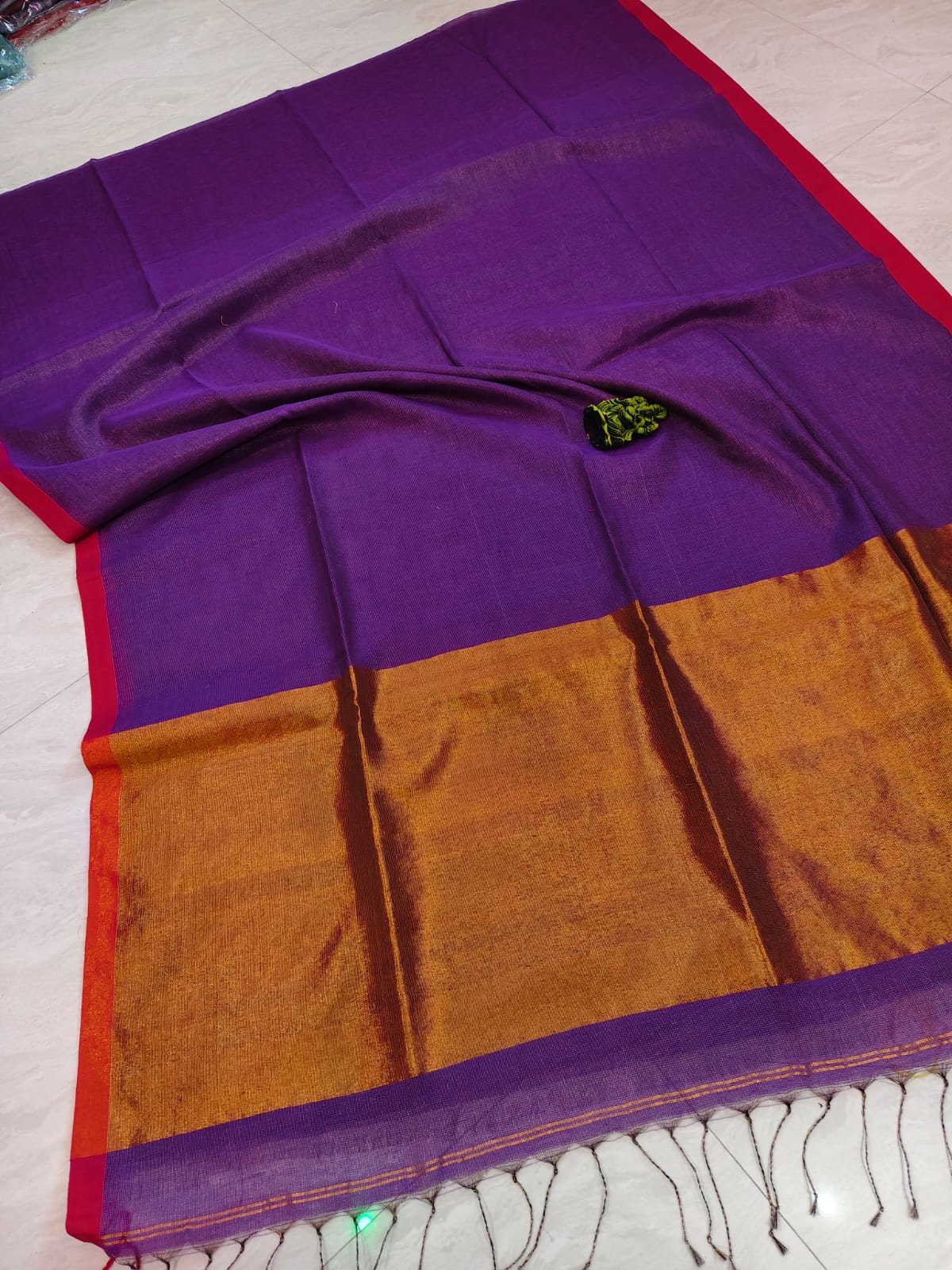 Premium Silk Linen Saree by RIHYAAZ, available in multiple colours with elegant drape and running blouse piece
