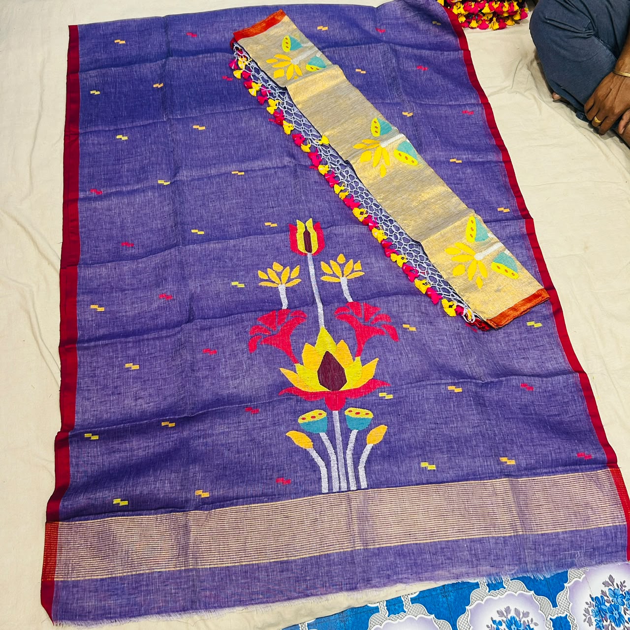 Linen Jamdani suit set by Rihyaaz featuring 2.5 metre top fabric and dupatta, showcasing elegant traditional Jamdani weaving and handcrafted ethnic design.