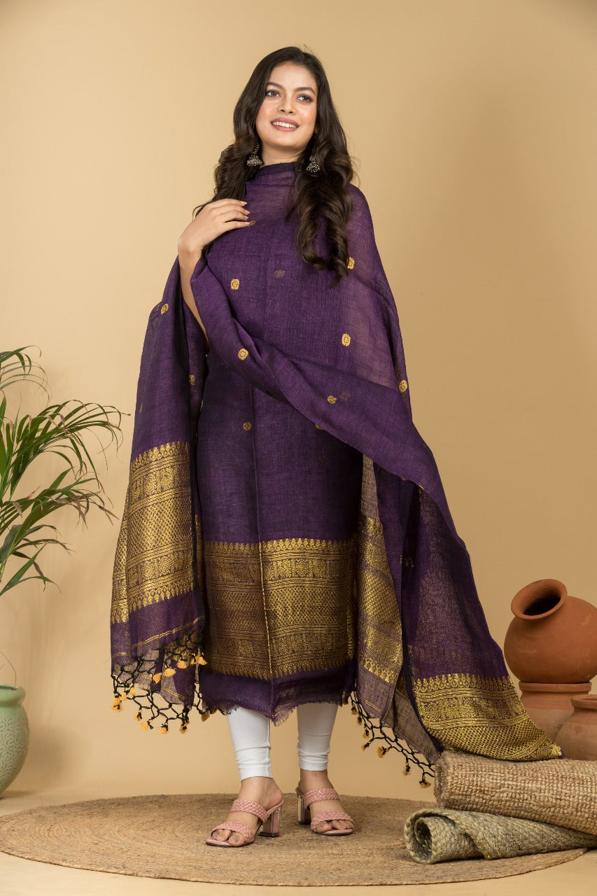 Kaveri Tissue Linen Jayshree 84 Count Madurai skirt border suit by Rihyaaz