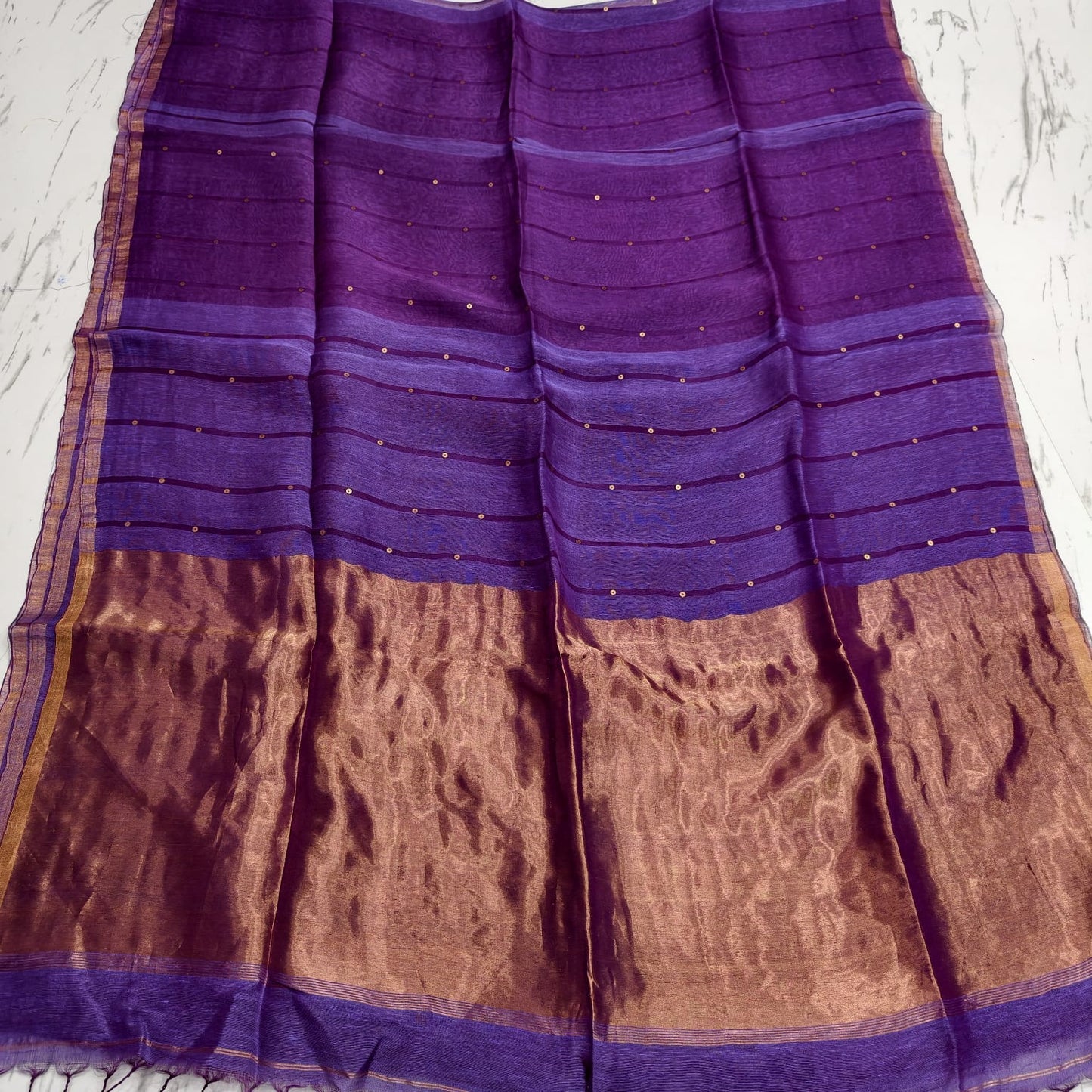 Nakshi Tissue Palla Resham Sequin Weaved Matka Saree by Rihyaaz, featuring elegant traditional weaving and luxurious tissue palla detailing.